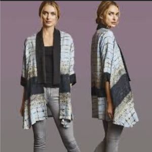 Gray & Black Stripe Art-to-Wear Elegant Kimono by Dressori